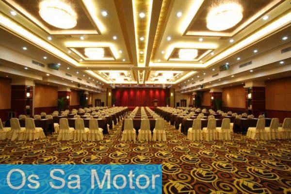 lugar y fecha del evento